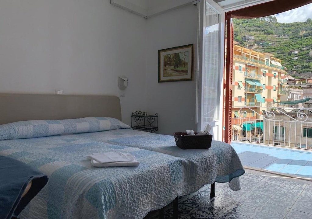 Photo of Bedroom in Minori