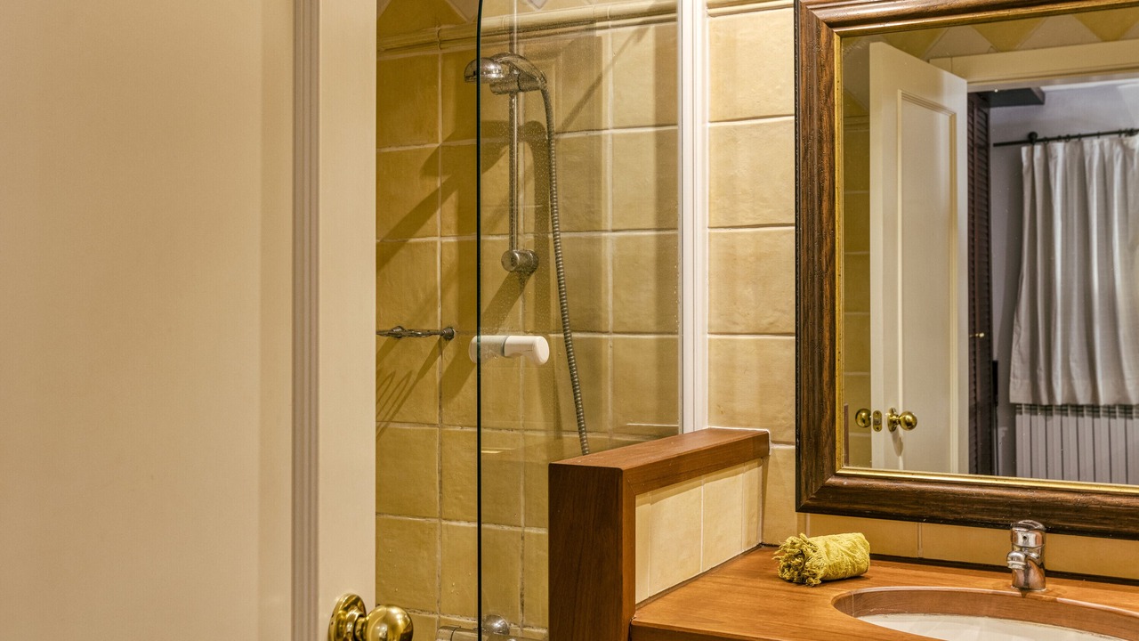 Photo of Bathroom in Navata