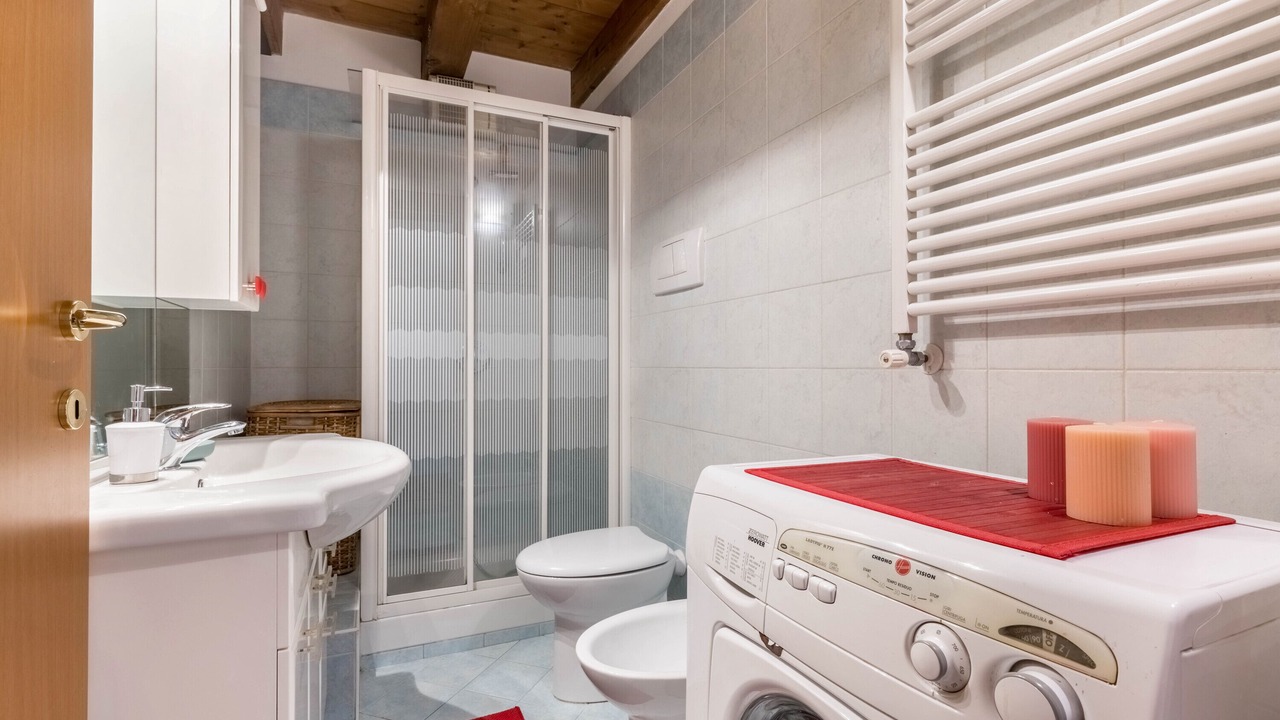 Photo of Bathroom in Mirano