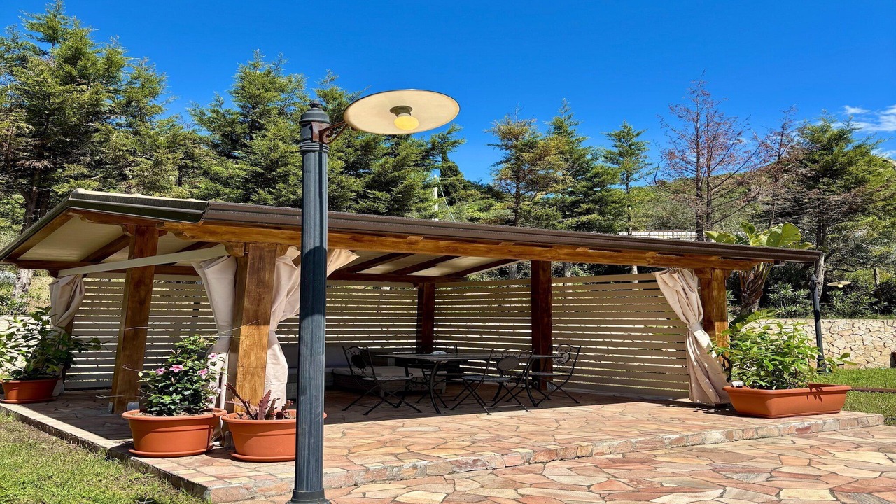 Photo of Patio Balcony in Mitogio