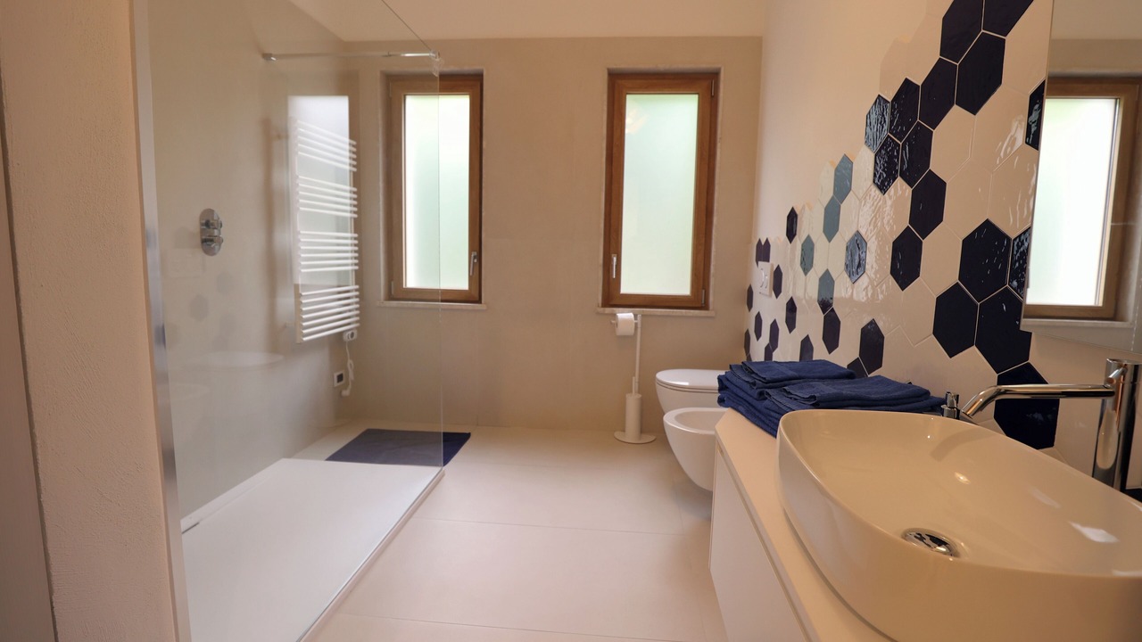 Photo of Bathroom in Annunziata