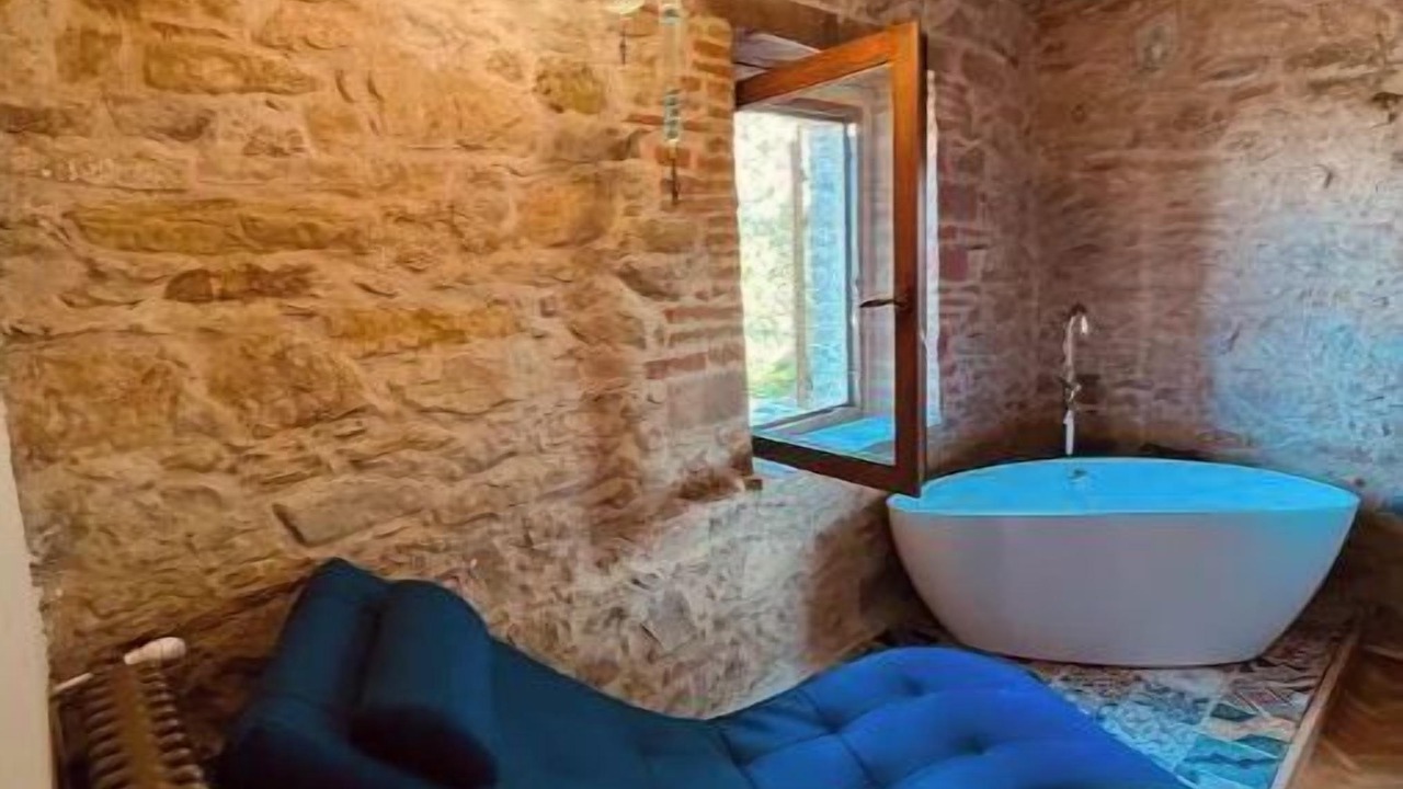 Photo of Bathroom in Montegiove