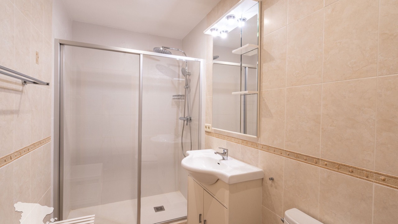 Photo of Bathroom in Empedrola