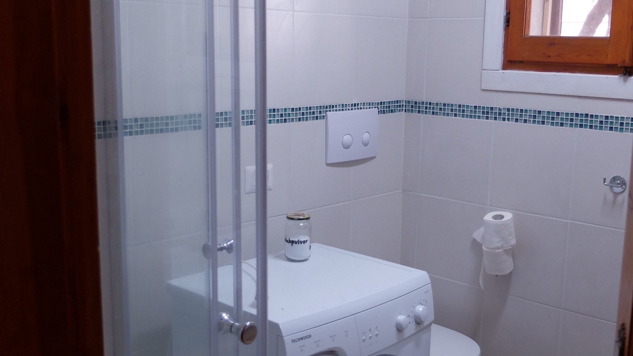 Photo of Bathroom in Tiriddo