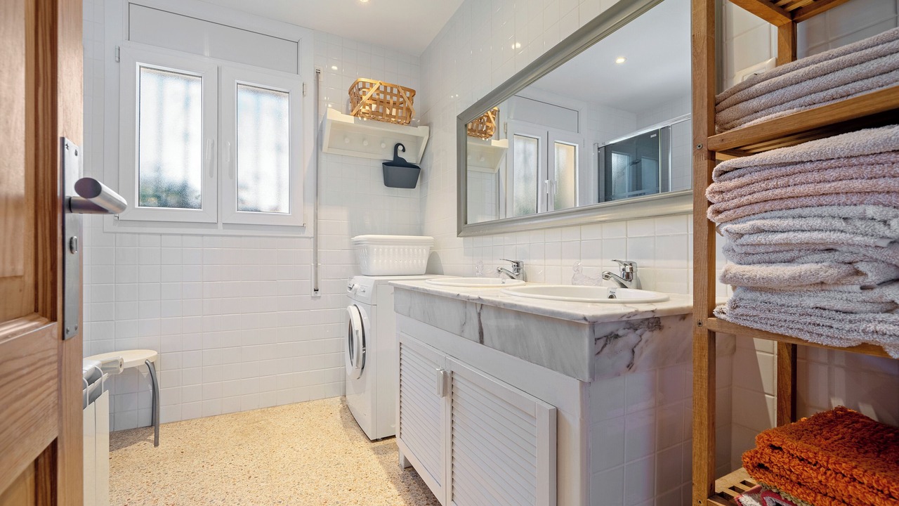Photo of Bathroom in Miami Platja