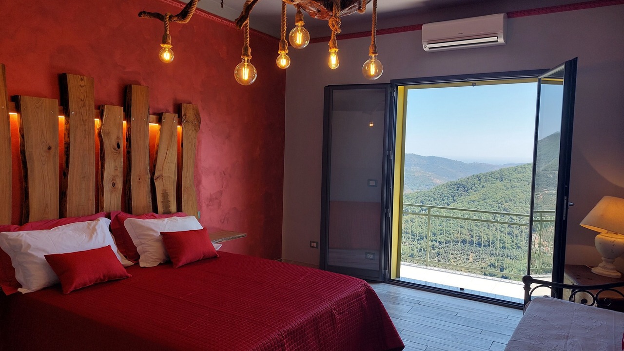 Photo of Bedroom in Lucinasco