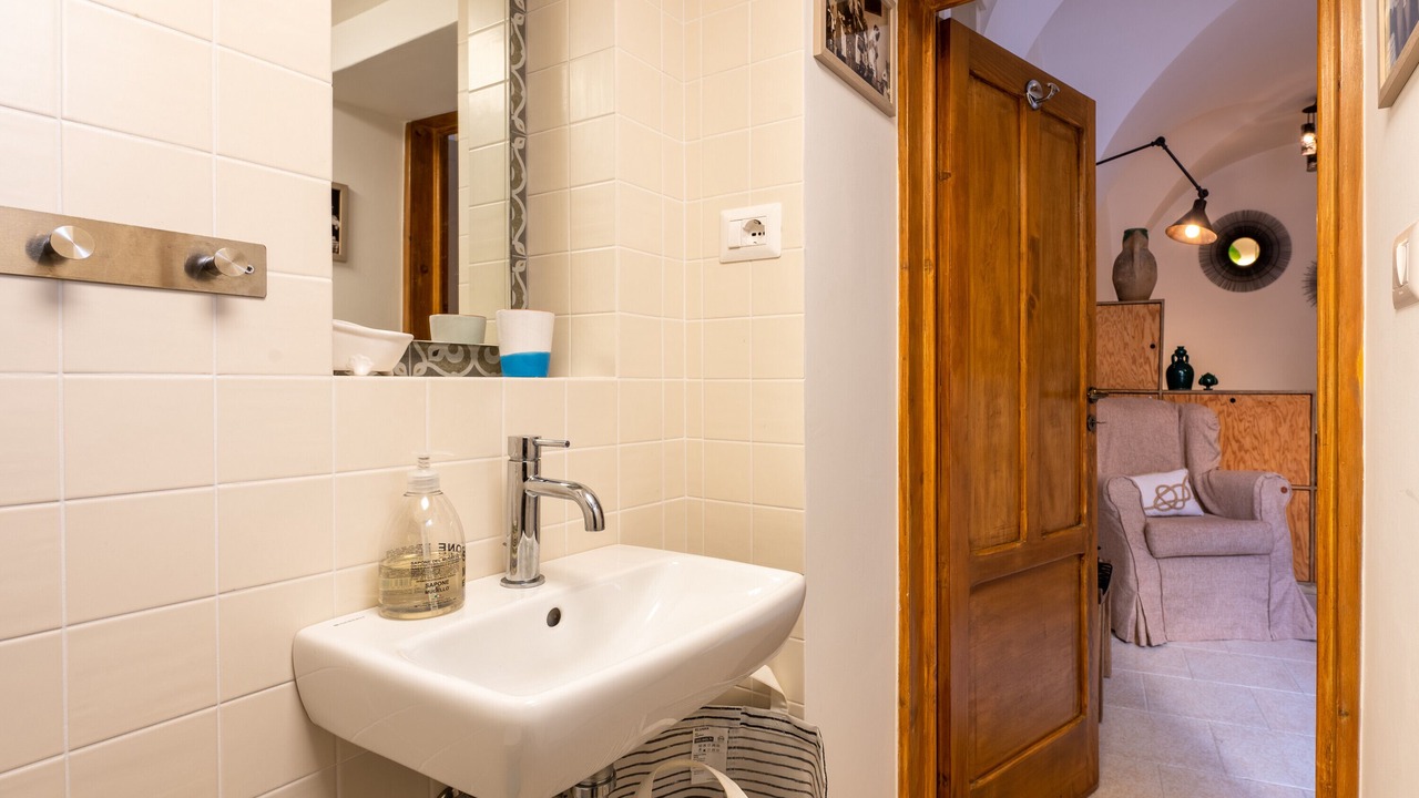 Photo of Bathroom in Old Town Cisternino