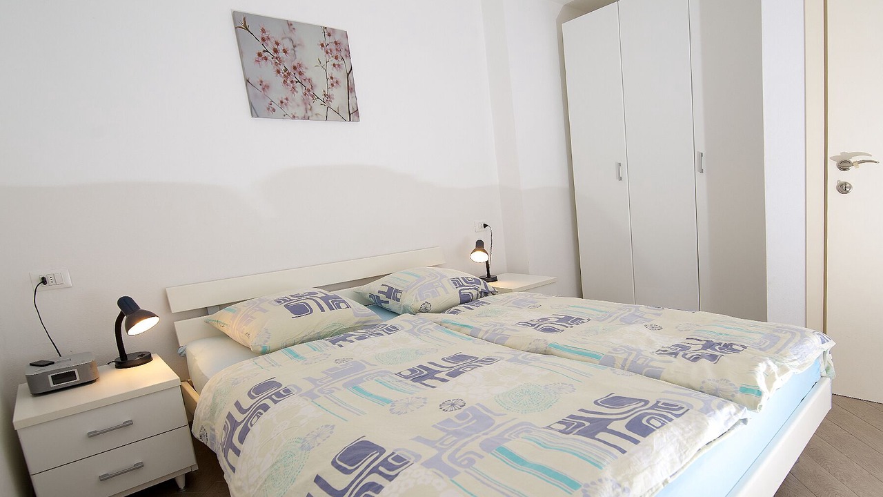 Photo of Bedroom in Toscolano Maderno
