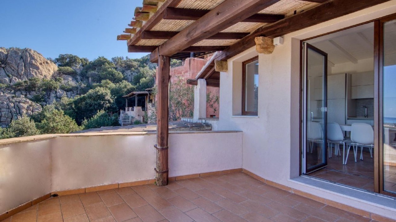 Photo of Patio Balcony in Pantogia