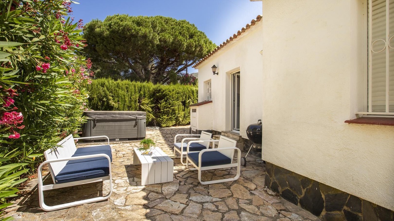 Photo of Patio Balcony in El Mas Bosca