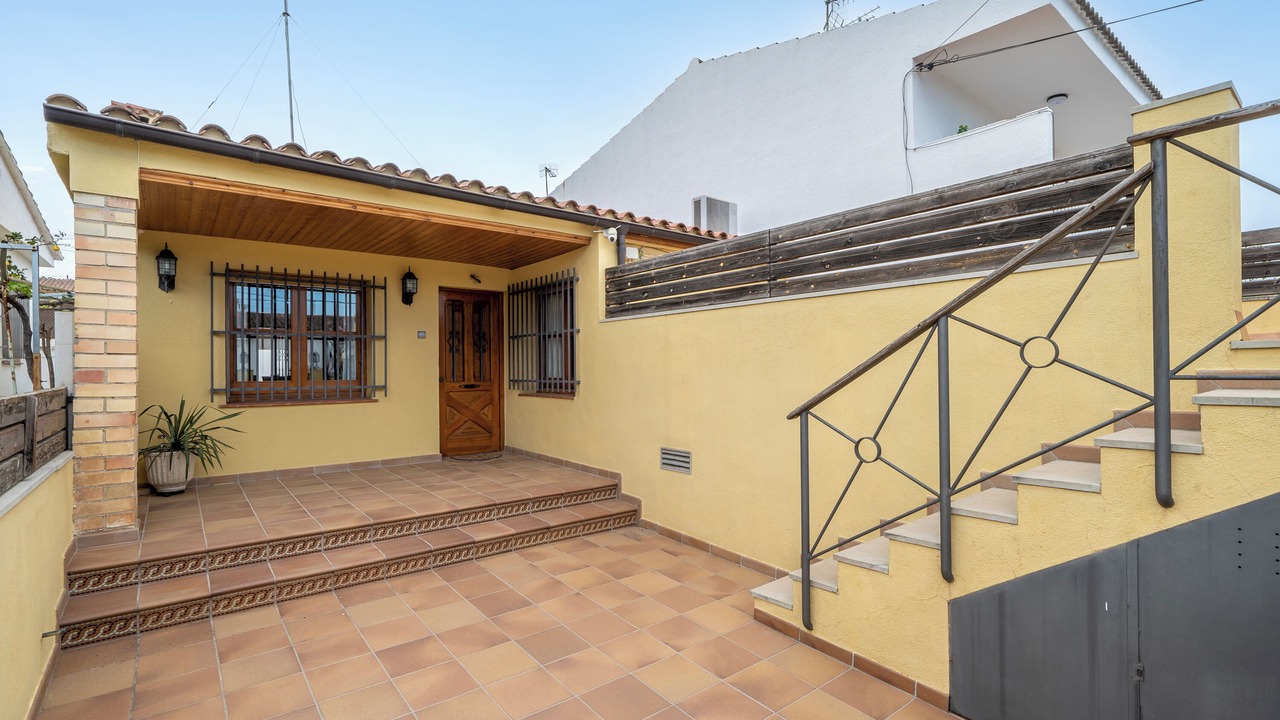 Photo of Outdoor in Albinyana