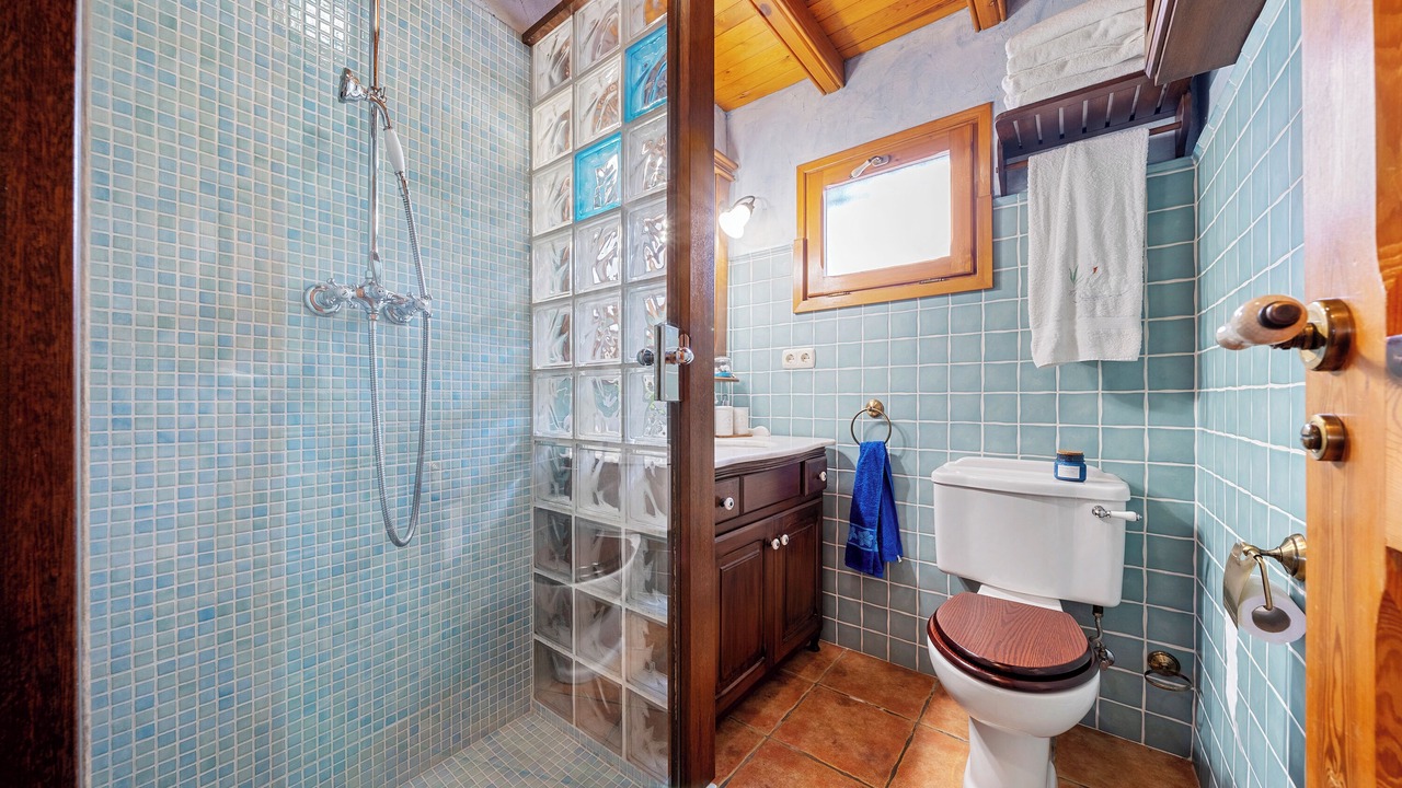 Photo of Bathroom in Albinyana