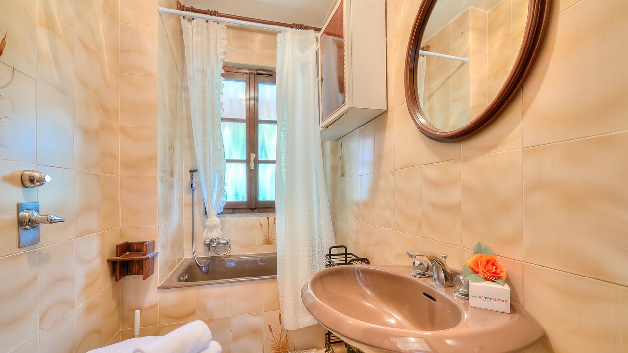 Photo of Bathroom in Pettenasco