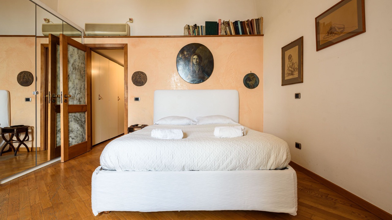 Photo of Bedroom in Posillipo