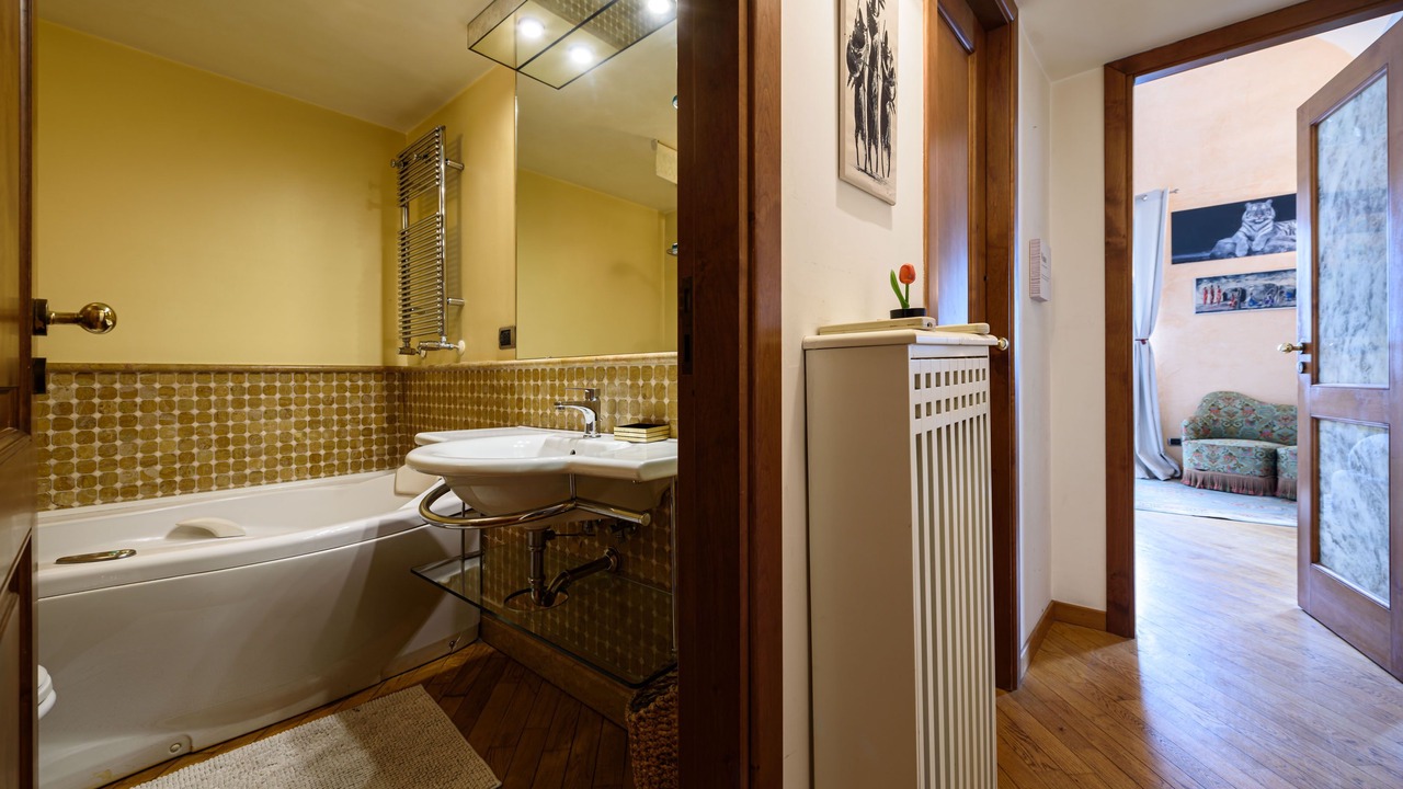 Photo of Bathroom in Posillipo
