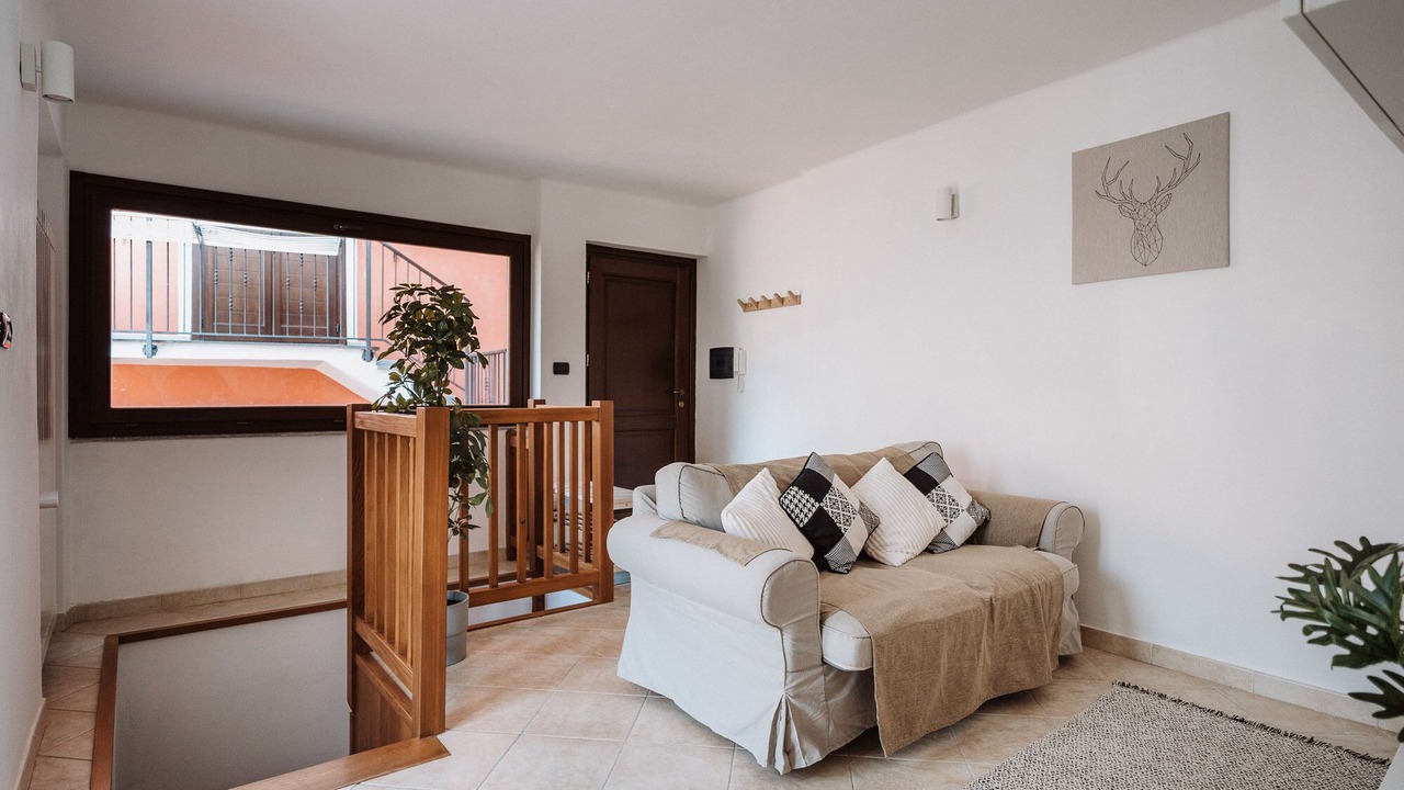 Photo of Livingroom in Roure