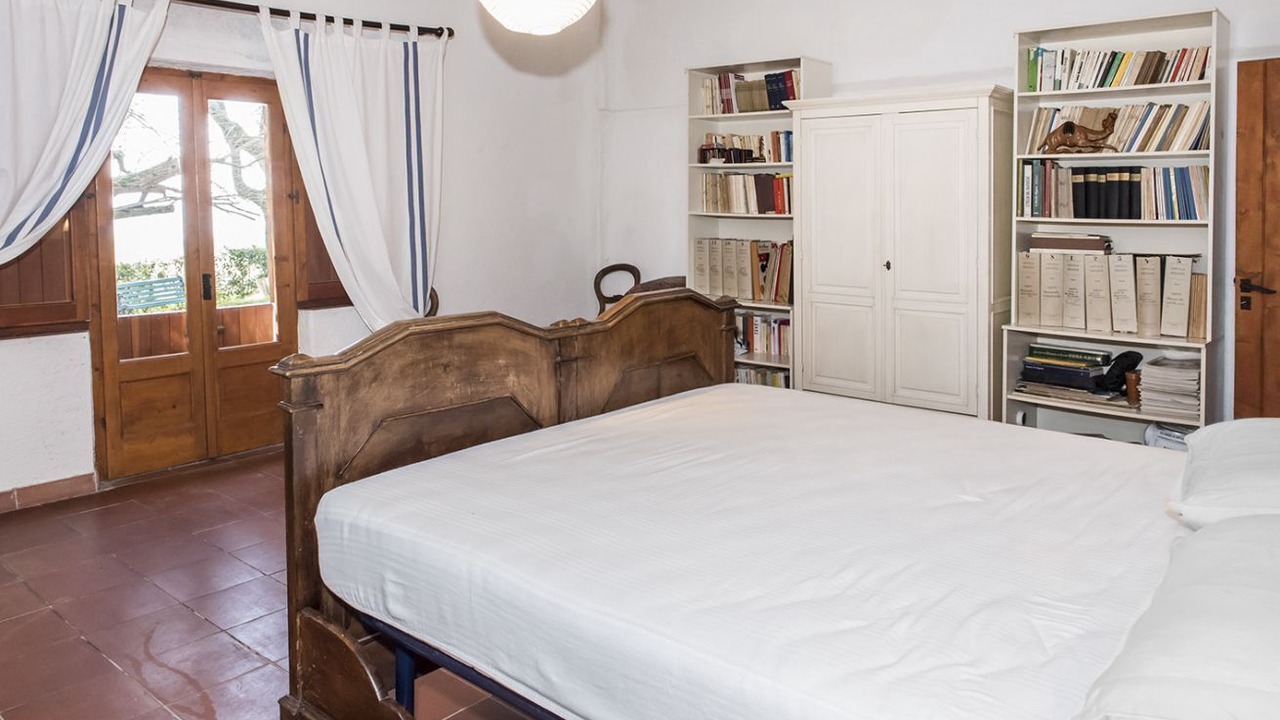 Photo of Bedroom in Villa Musone