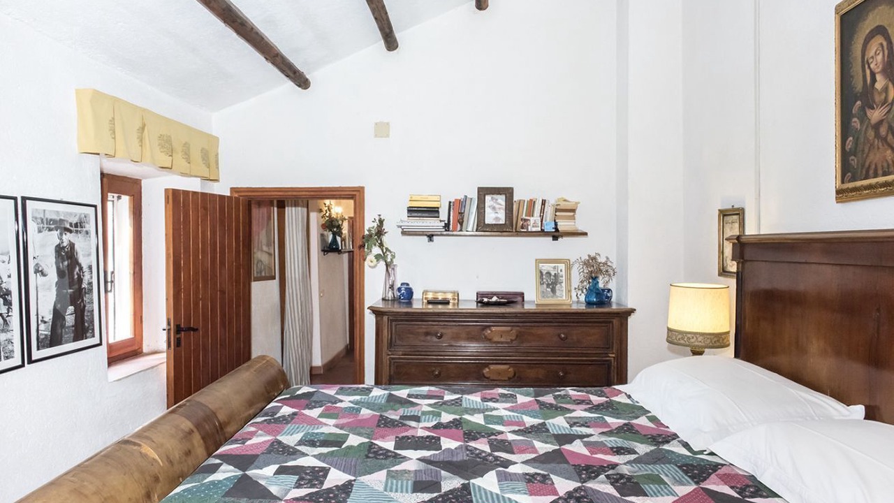Photo of Bedroom in Villa Musone