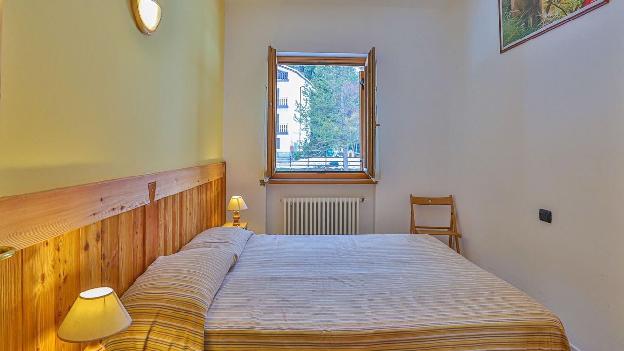 Photo of Bedroom in Antey-Saint-Andre