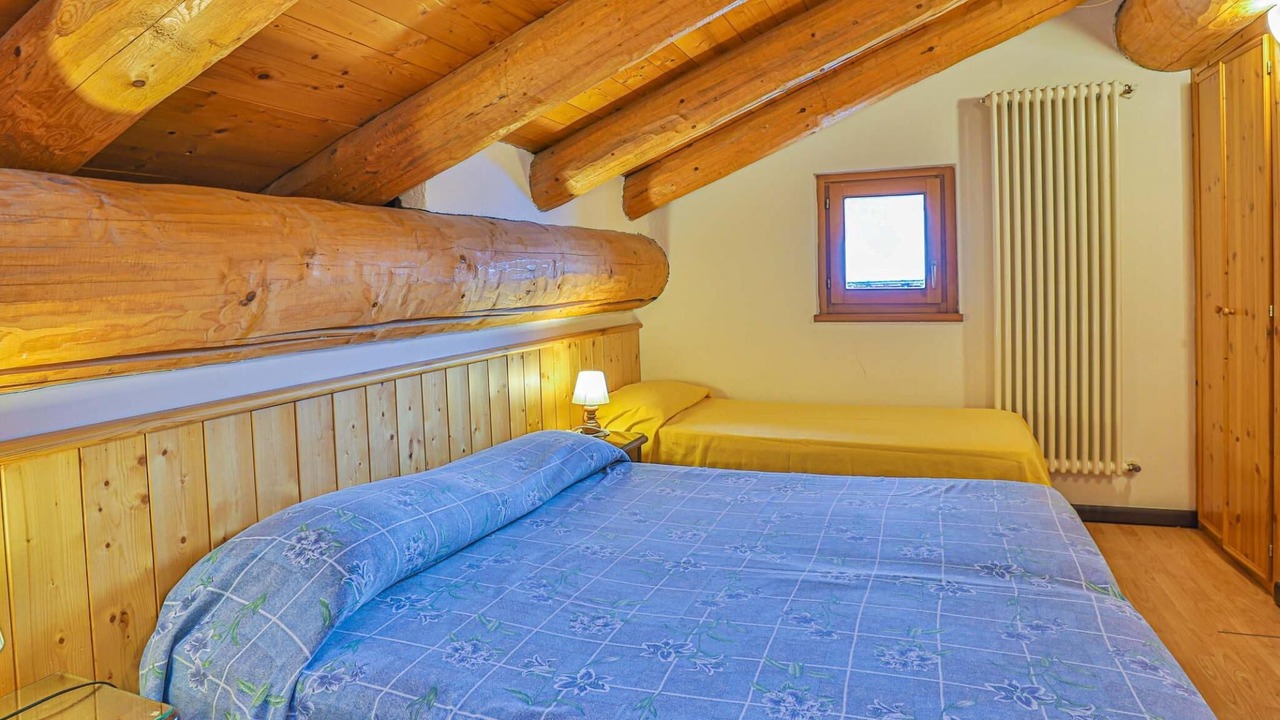 Photo of Bedroom in Antey-Saint-Andre