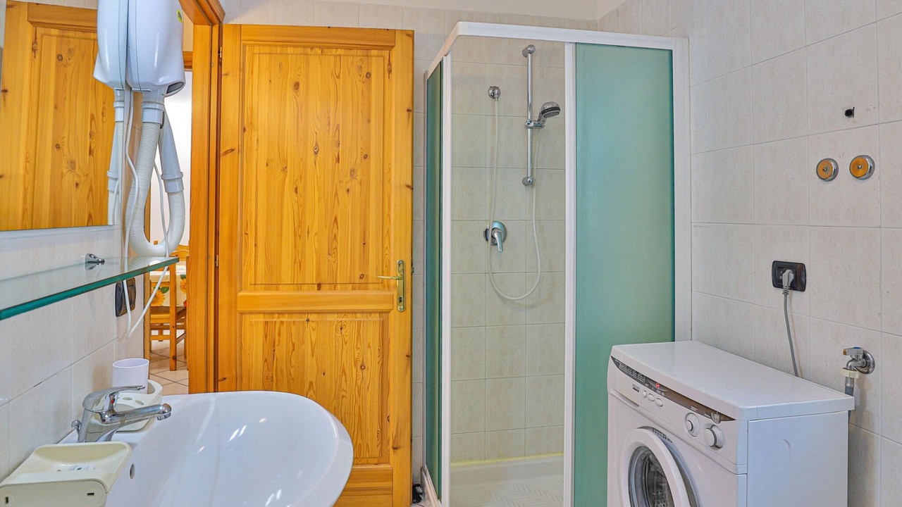 Photo of Bathroom in Antey-Saint-Andre
