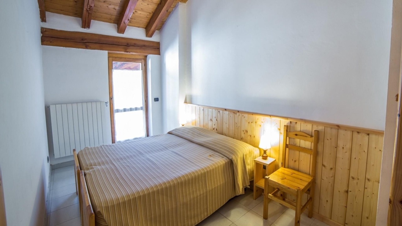 Photo of Bedroom in Antey-Saint-Andre