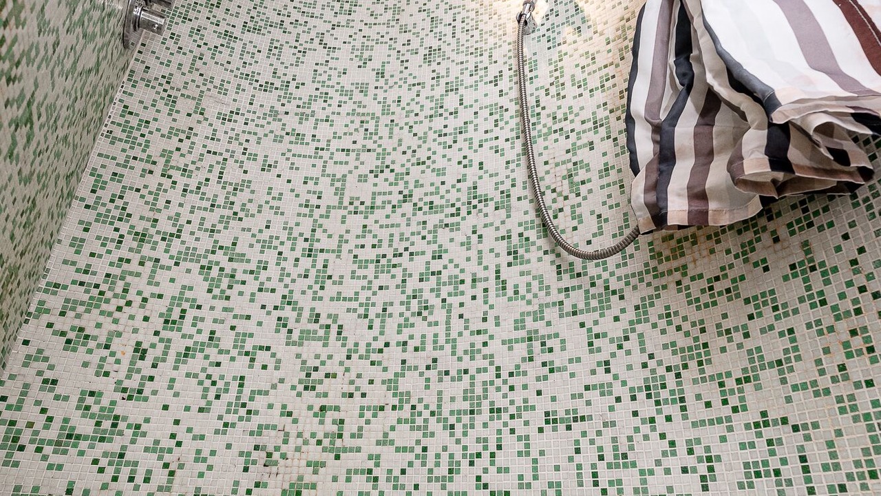 Photo of Bathroom in Parella