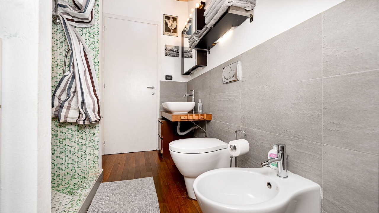 Photo of Bathroom in Parella
