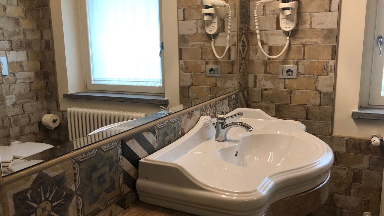Photo of Bathroom in Porano