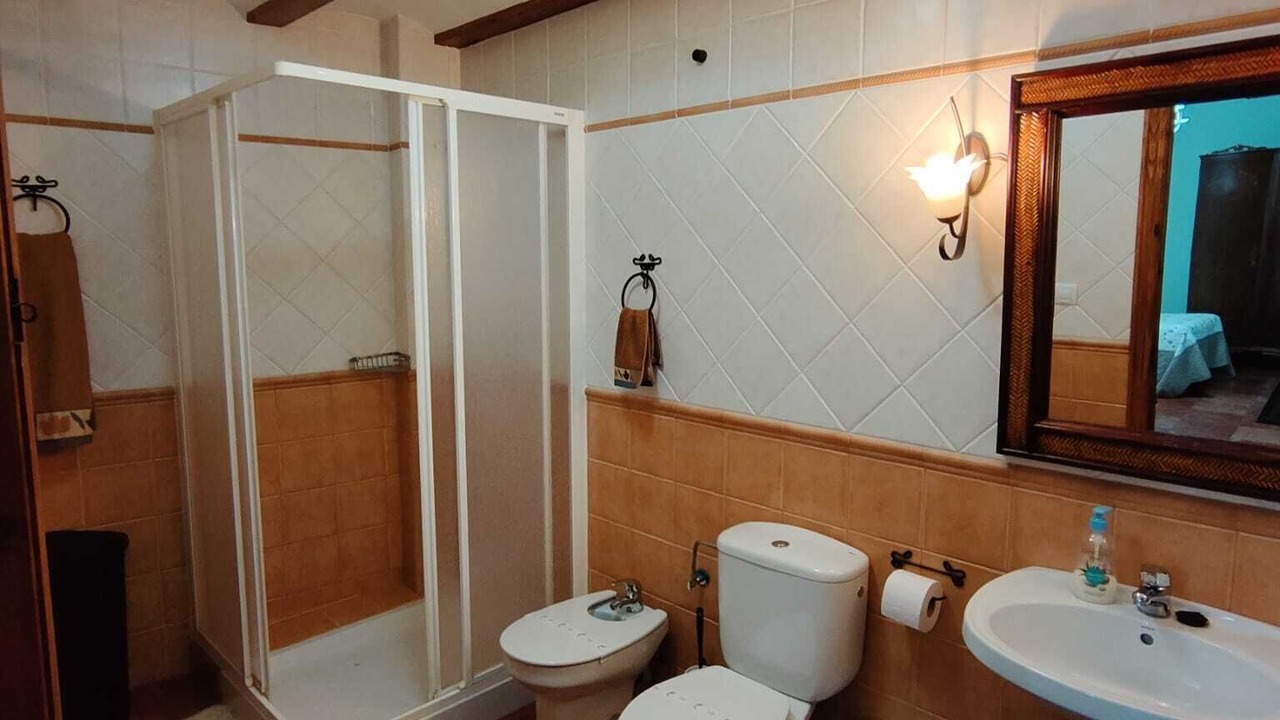 Photo of Bathroom in Villalgordo del Jucar