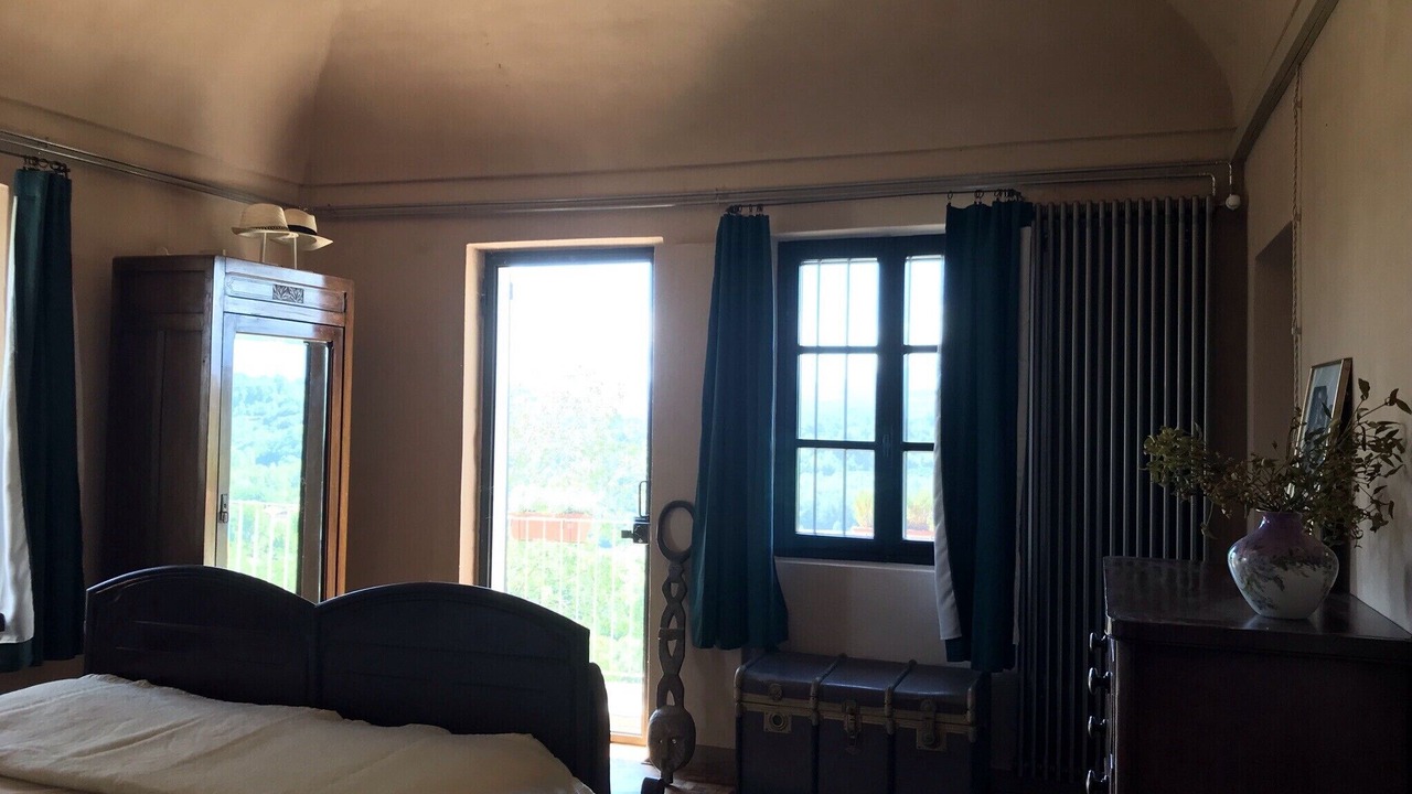 Photo of Bedroom in Carru