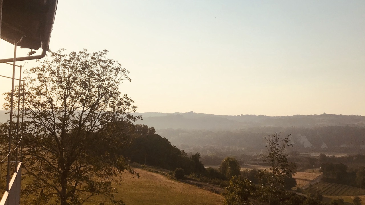 Photo of Outdoor in Carru