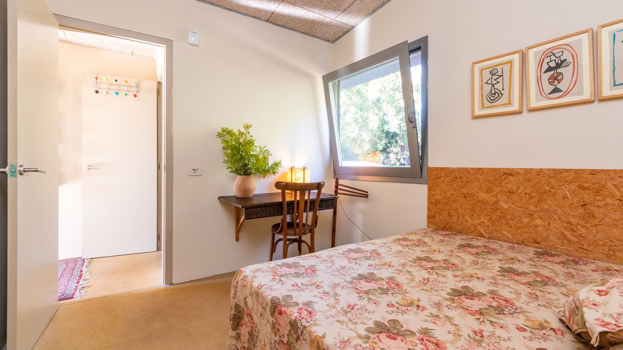 Photo of Bedroom in Pins