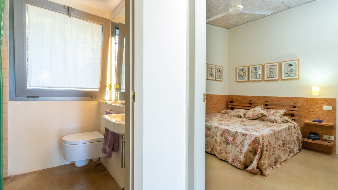 Photo of Bathroom in Pins