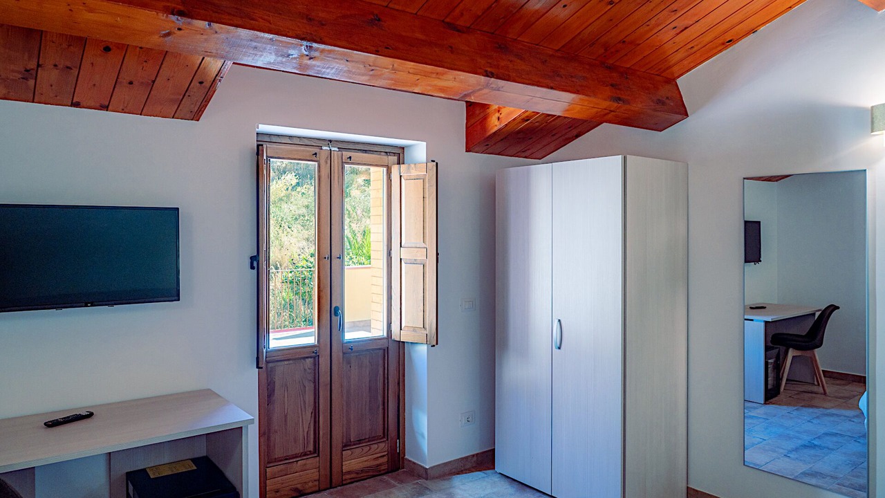 Photo of Bedroom in Longobardi