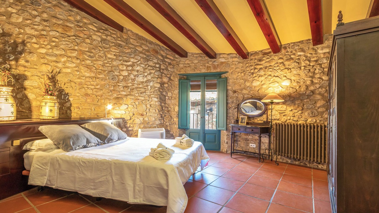 Photo of Bedroom in Saus