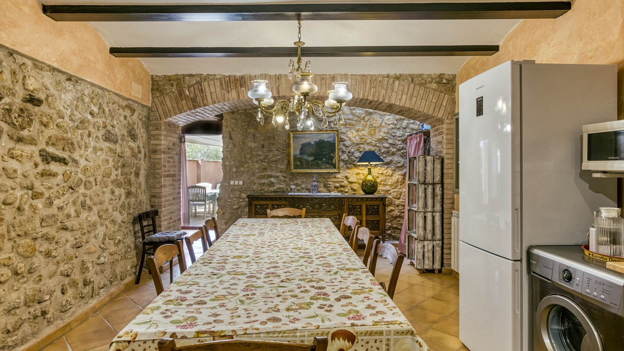 Photo of Kitchen in Orriols