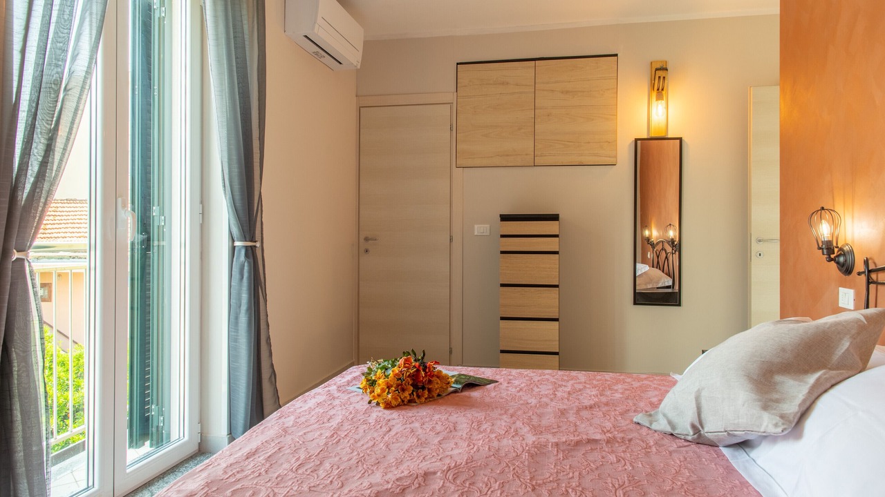 Photo of Bedroom in Loano