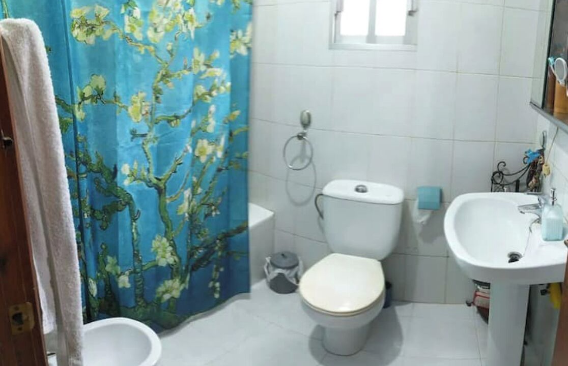Photo of Bathroom in Mogon