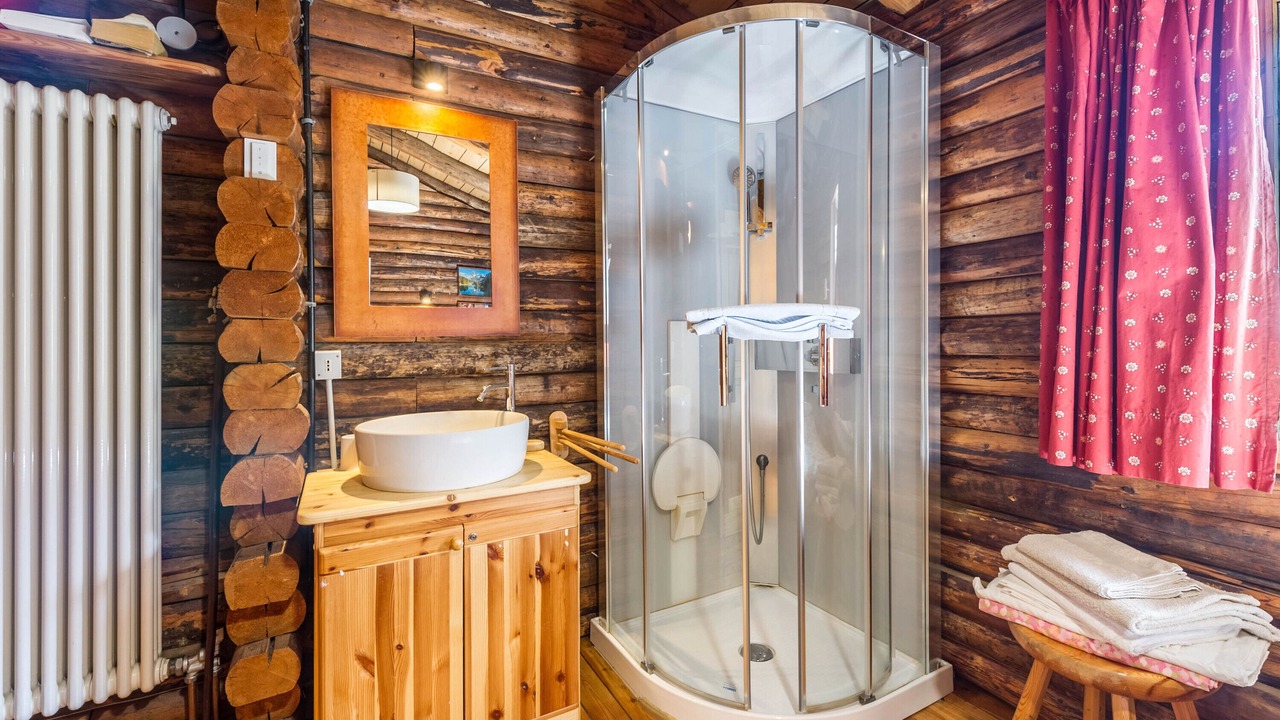 Photo of Bathroom in Antey-Saint-Andre