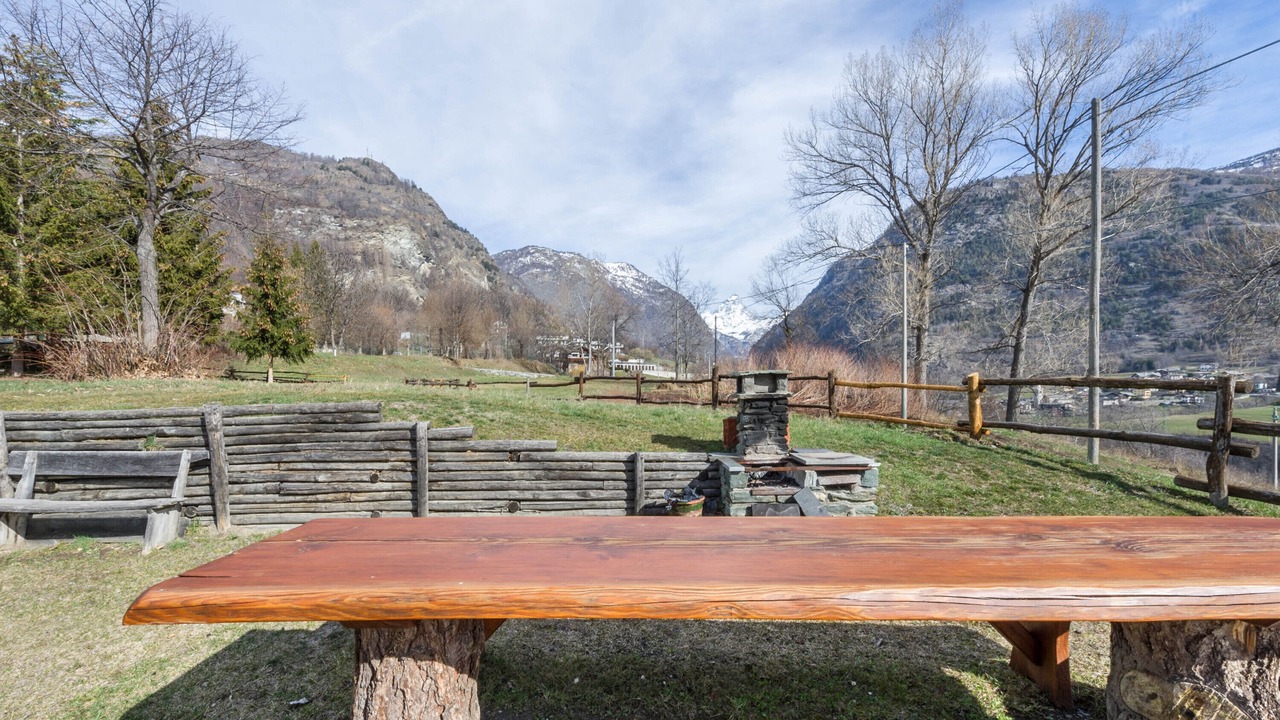 Photo of Outdoor in Antey-Saint-Andre