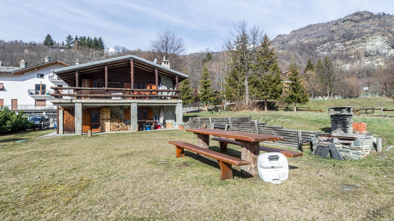 Photo of Outdoor in Antey-Saint-Andre