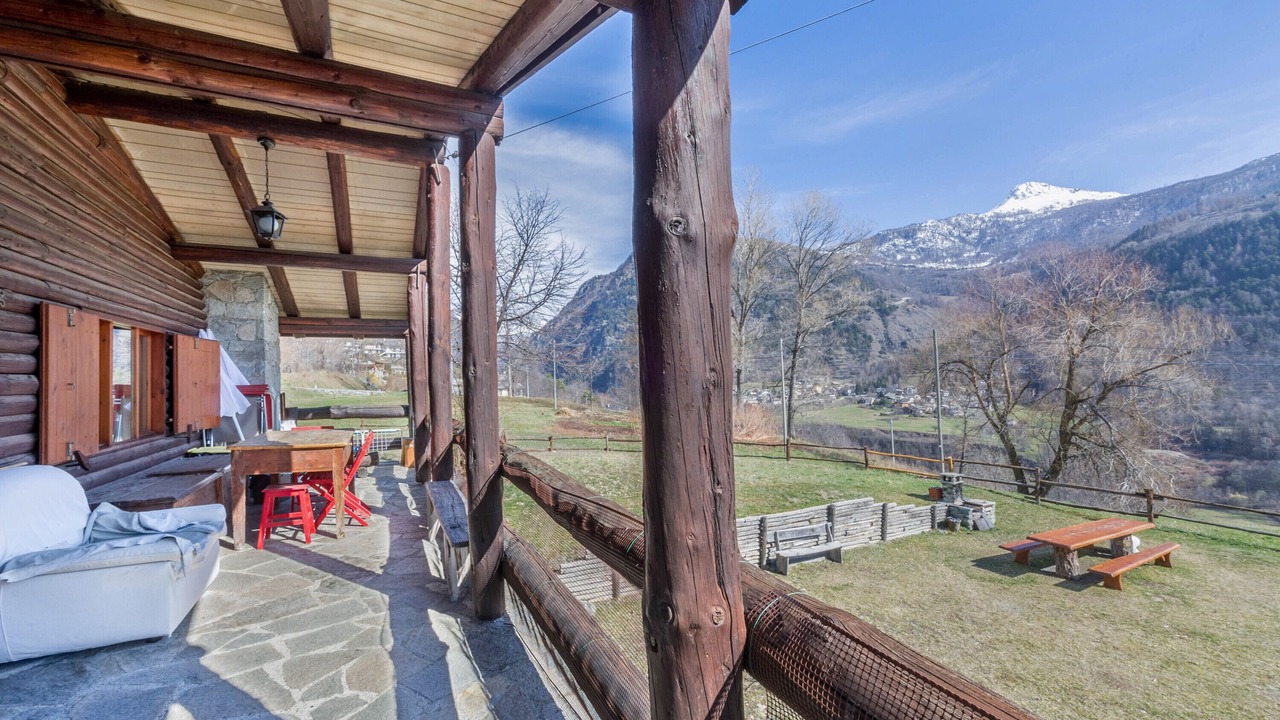 Photo of Outdoor in Antey-Saint-Andre