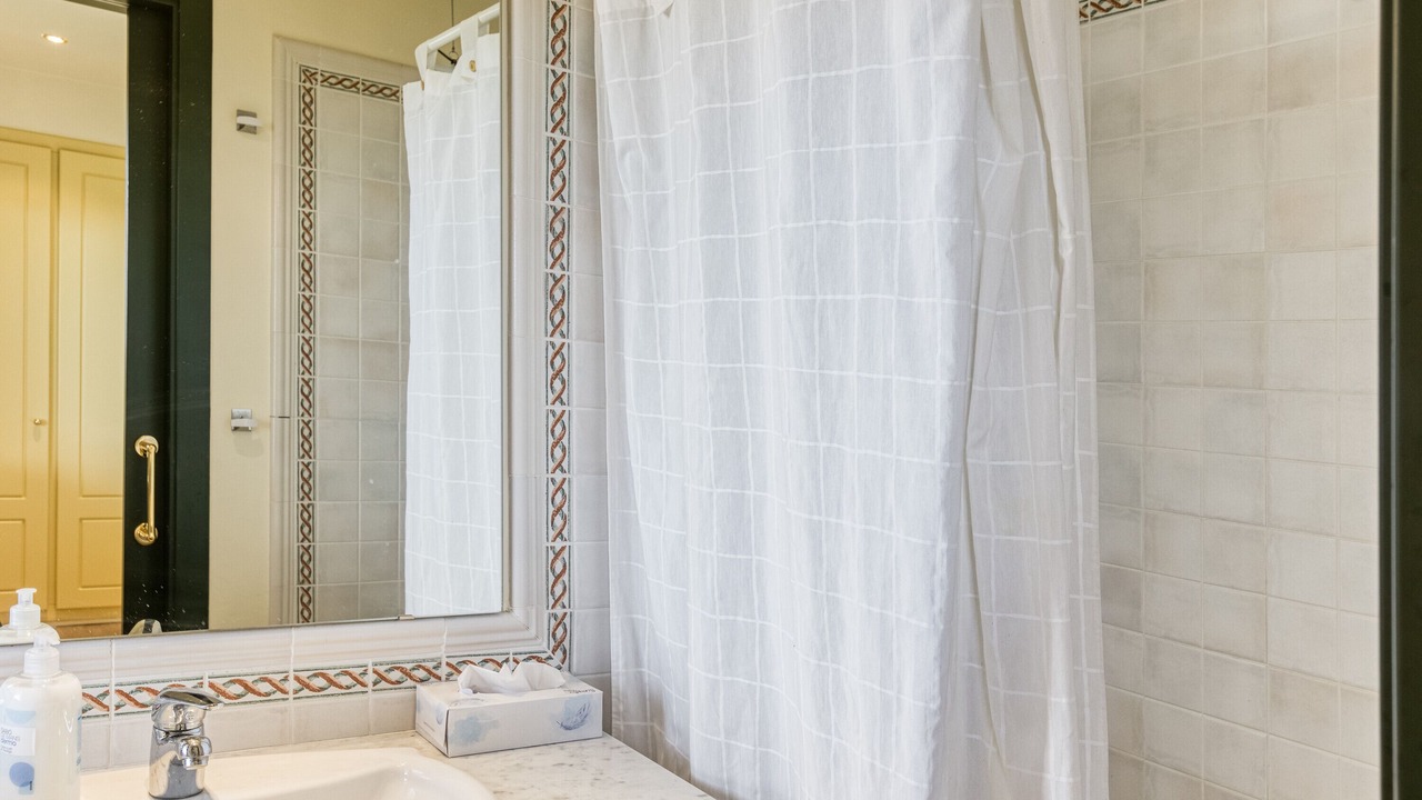 Photo of Bathroom in Navata