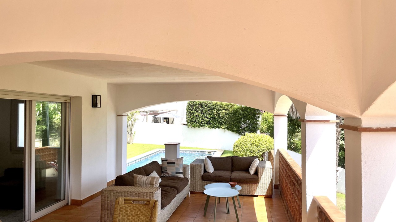 Photo of Outdoor in Pals