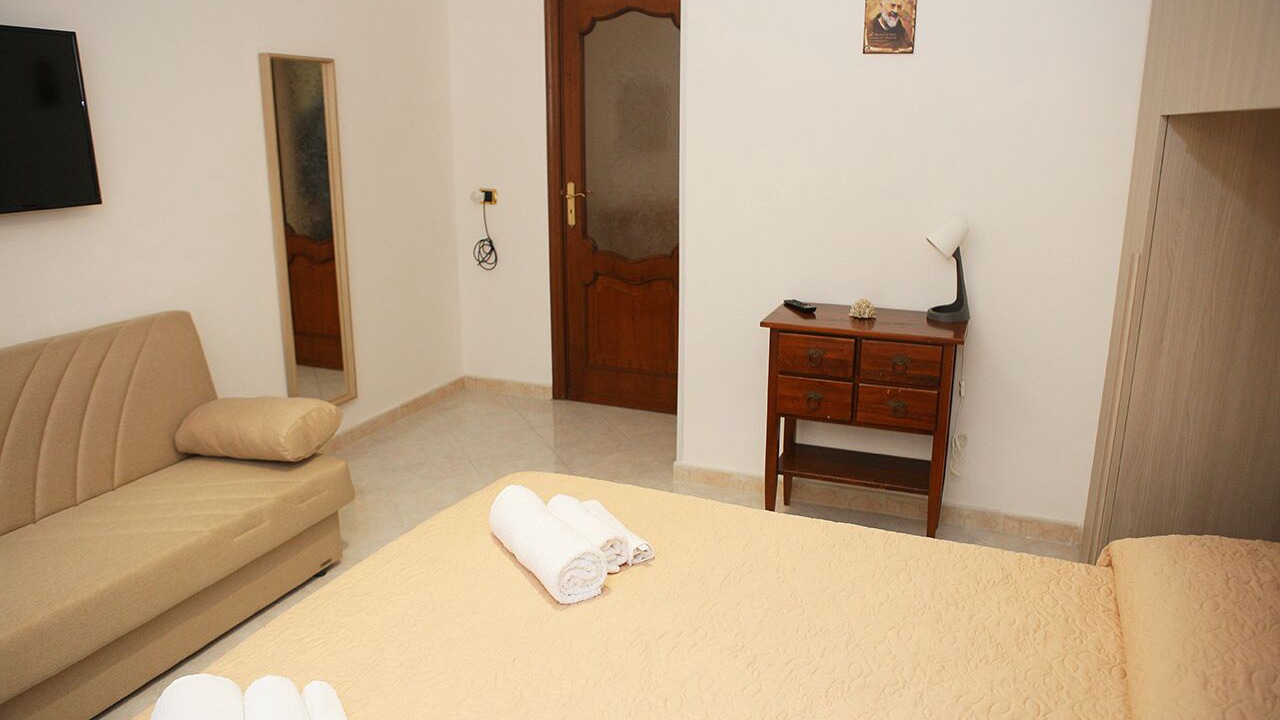 Photo of Bedroom in Naples