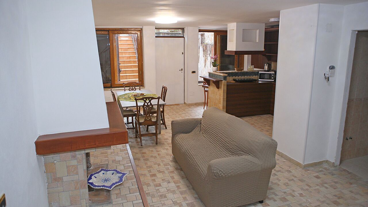 Photo of Livingroom in Naples