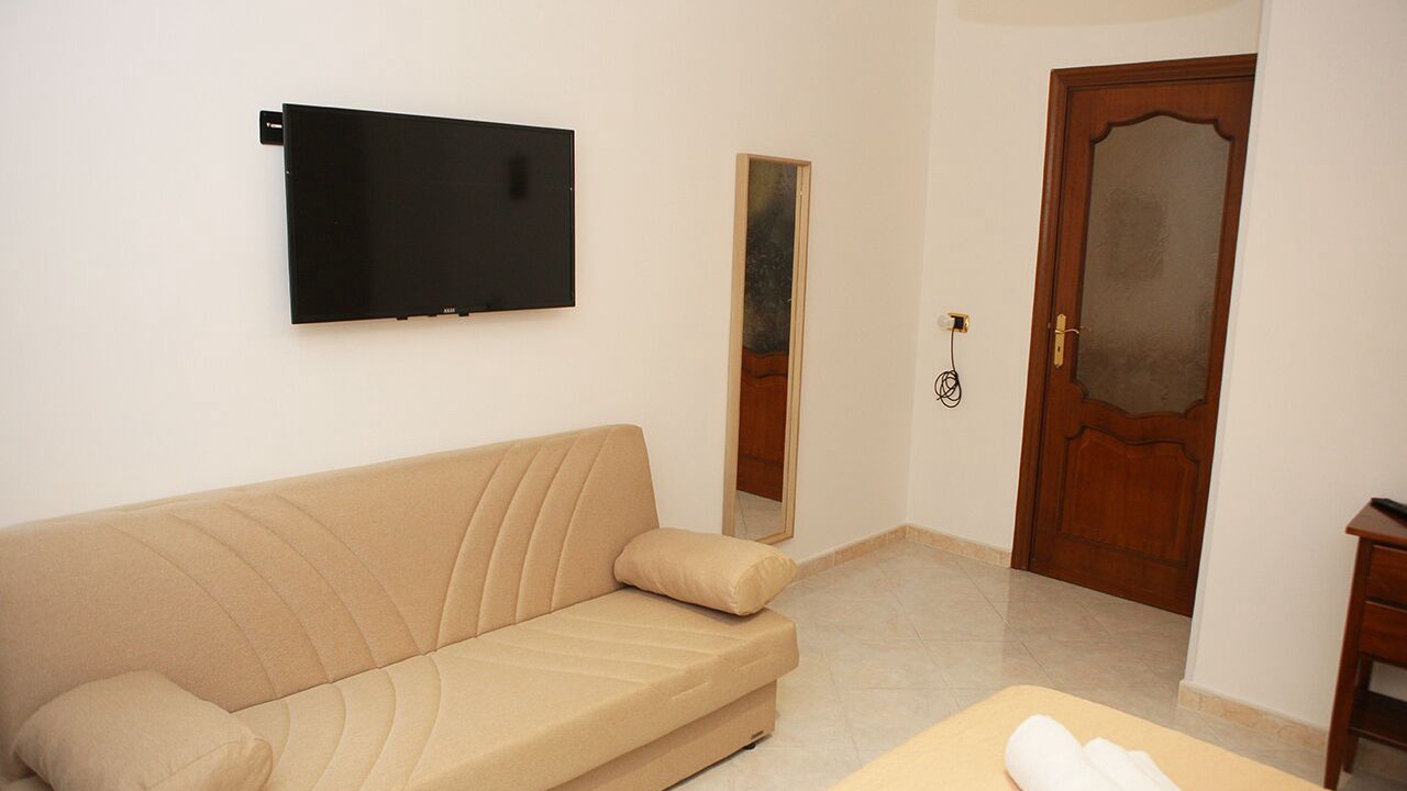 Photo of Livingroom in Naples