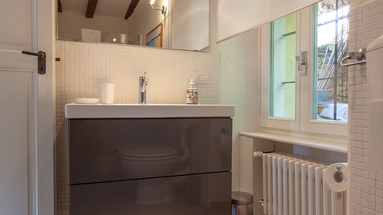 Photo of Bathroom in Gonte