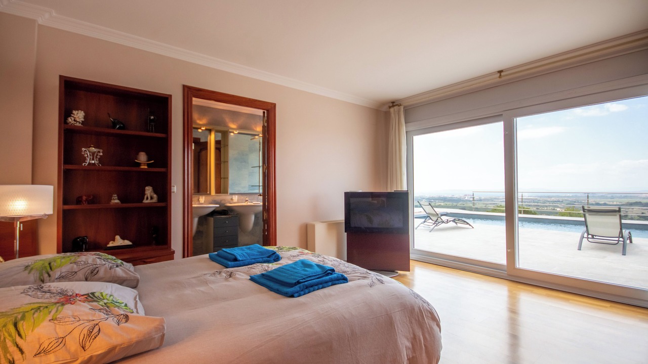 Photo of Bedroom in El Mas Isaac